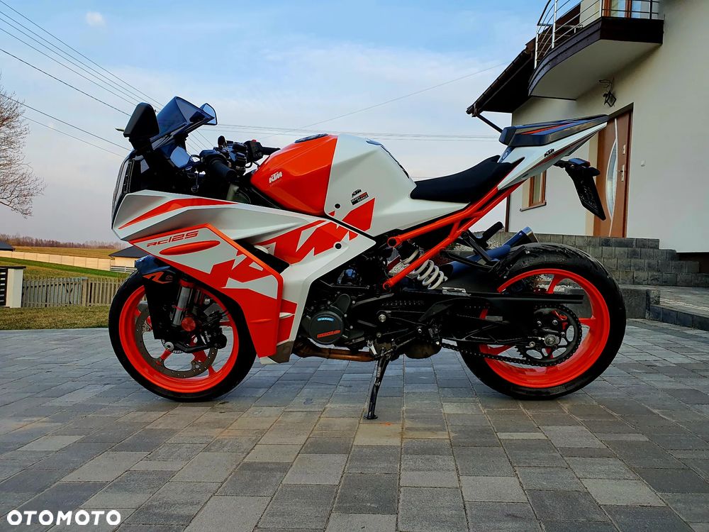 KTM RC 125 - 3