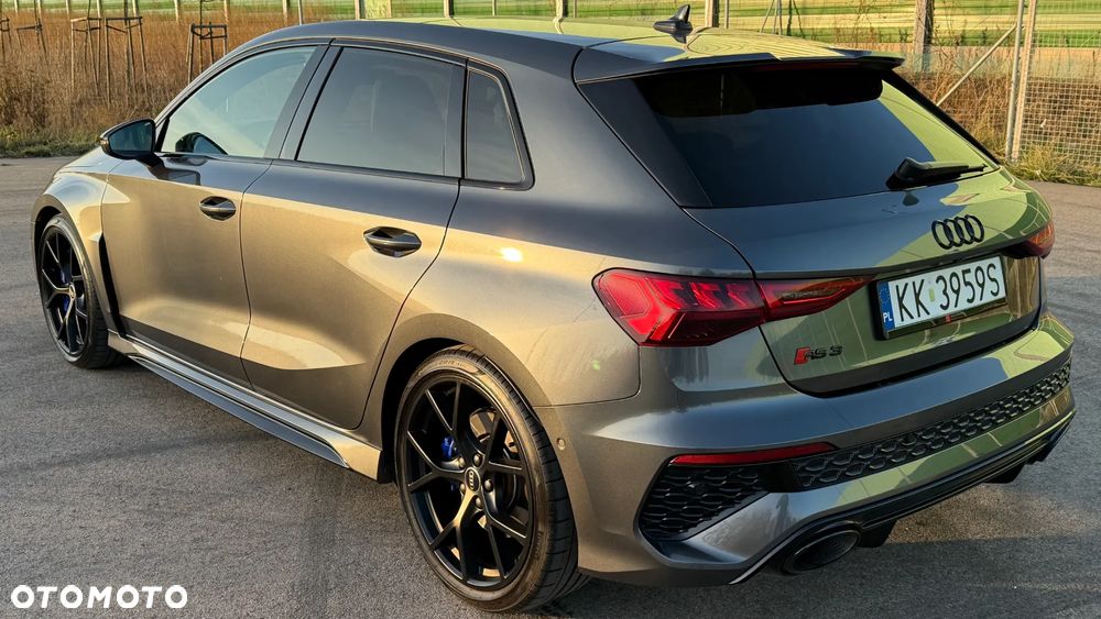 Audi RS3 Sportback - 4