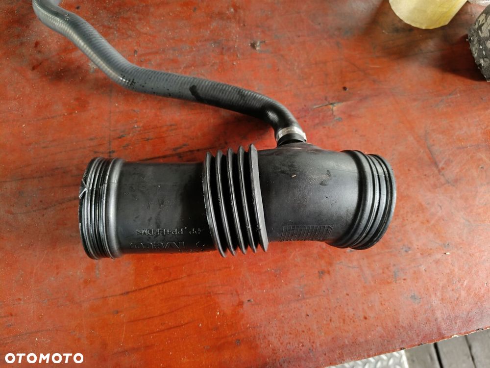 wąż powietrza turbiny iveco daily 3.0 06+ 504134675 - 4
