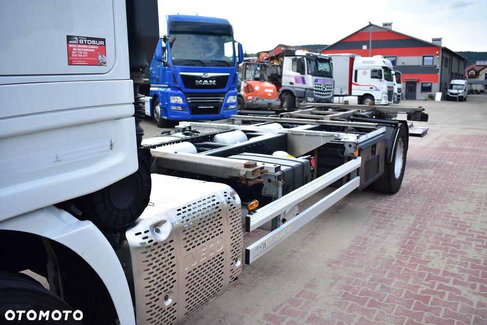 Iveco Stralis 420 E6/ Rama do zabudowy/ BDF/ Traxon/ Złoty kontrakt !/ Retarder ! / Winda ! Sprowadzony ! - 17