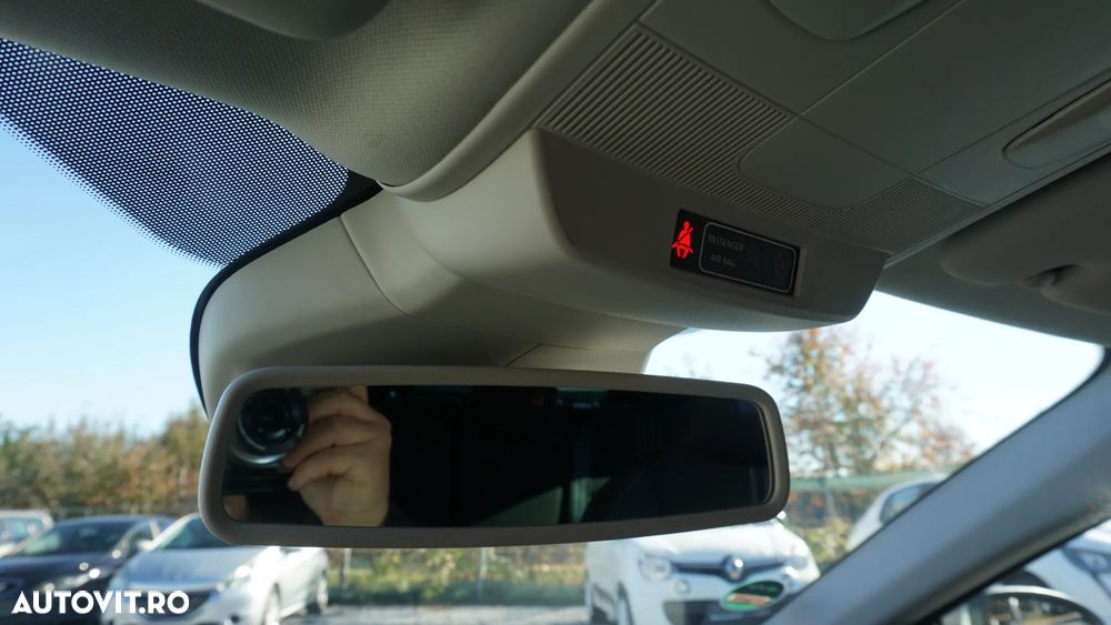 Renault Megane ENERGY TCe 130 GT LINE - 29