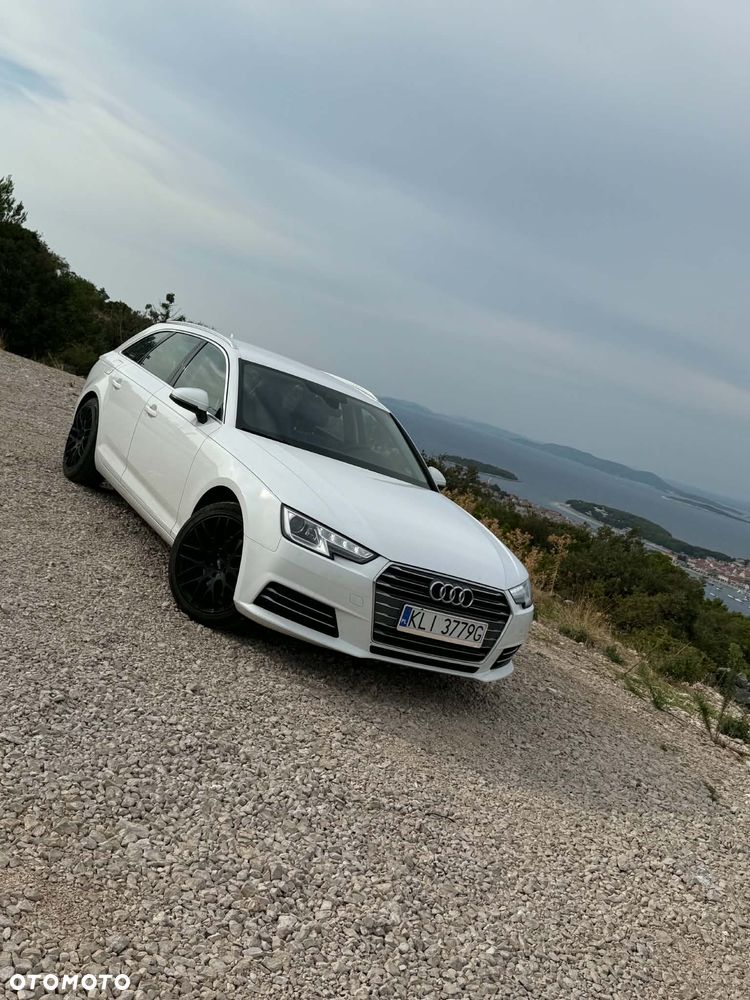 Audi A4 Avant 2.0 TDI S tronic - 1