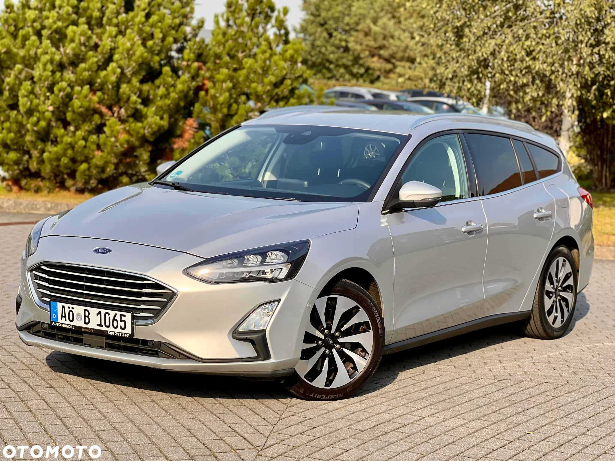 Ford Focus Turnier 1.5 EcoBlue Start-Stopp-System TITANIUM DESIGN - 9