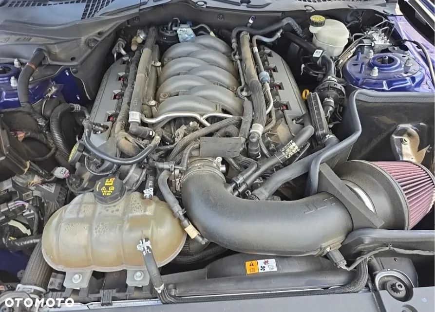 Ford Mustang 5.0 V8 GT - 13