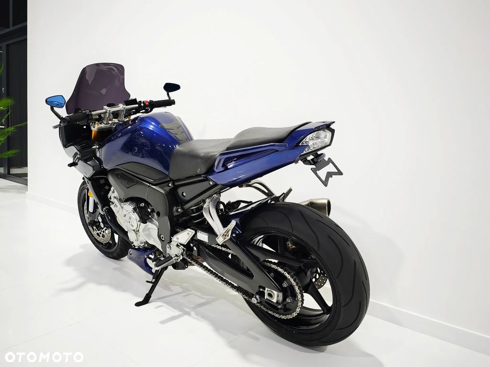 Yamaha FZ - 18