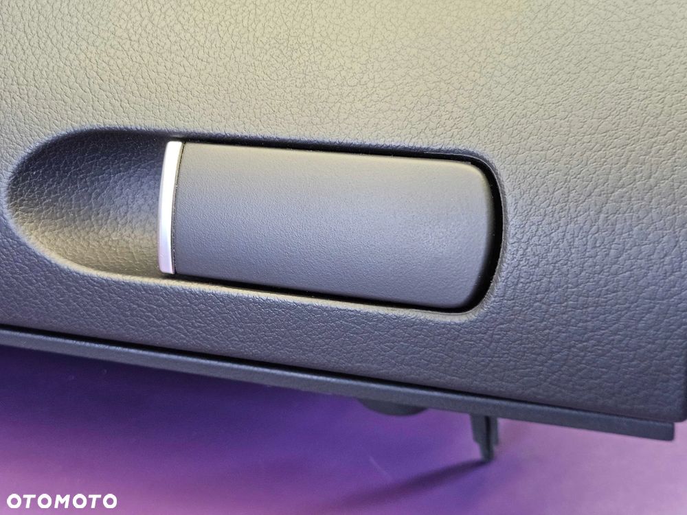 Schowek Pasażera 8E1857035 C Osłona Klapa Ciemny Soul Europa Audi A4 B6 B7 Seat Exeo - 8