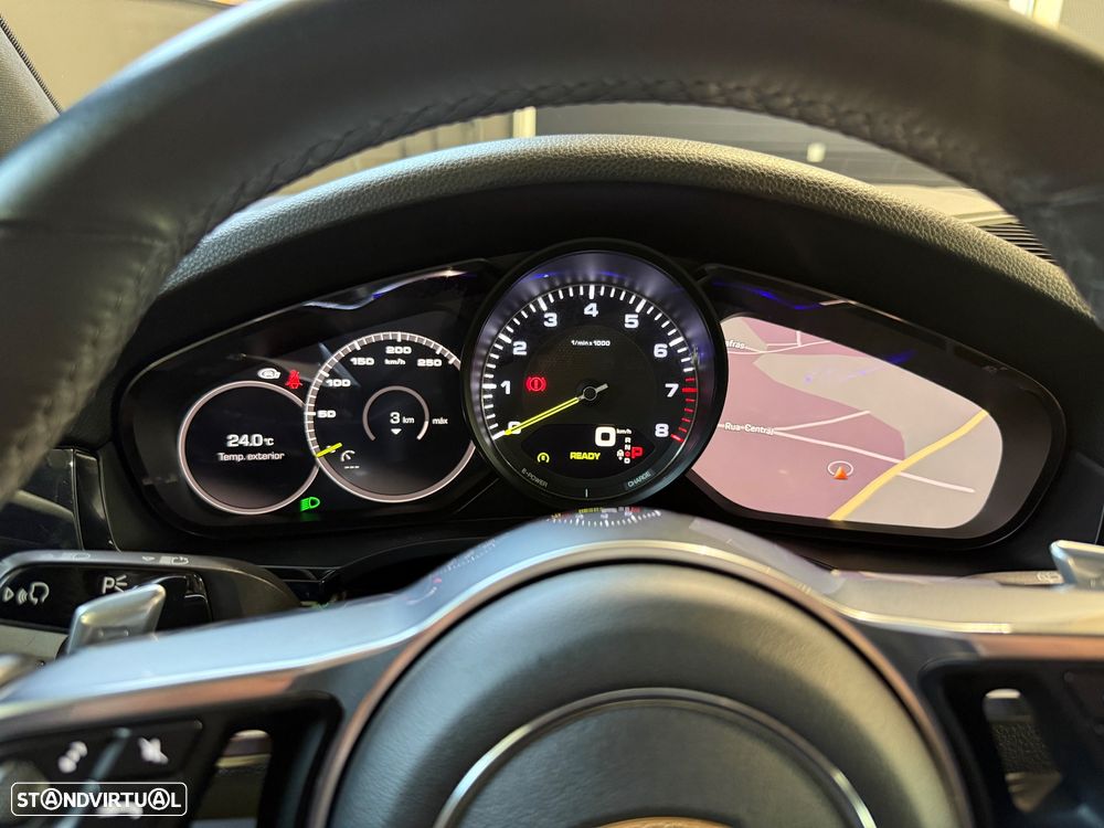 Porsche Cayenne E-Hybrid Platinum Edition - 24