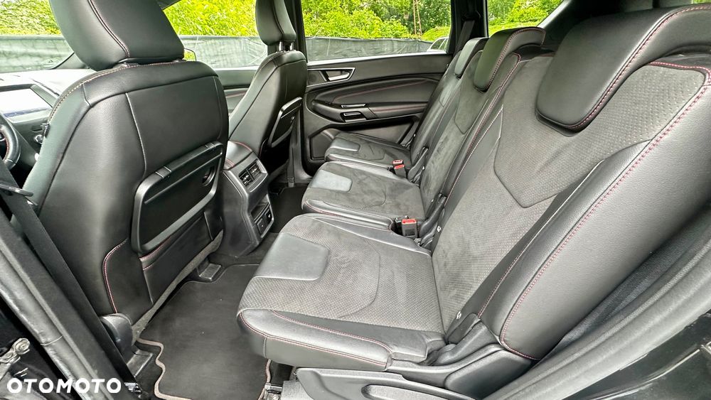 Ford S-Max - 19
