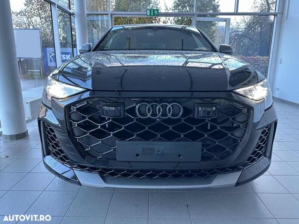 Audi RS Q8 TFSI quattro tiptronic Performance - 3