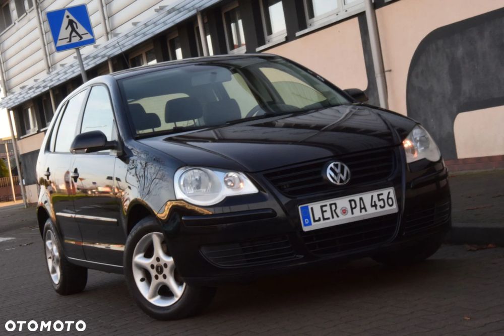 Volkswagen Polo 1.2 Tour - 4