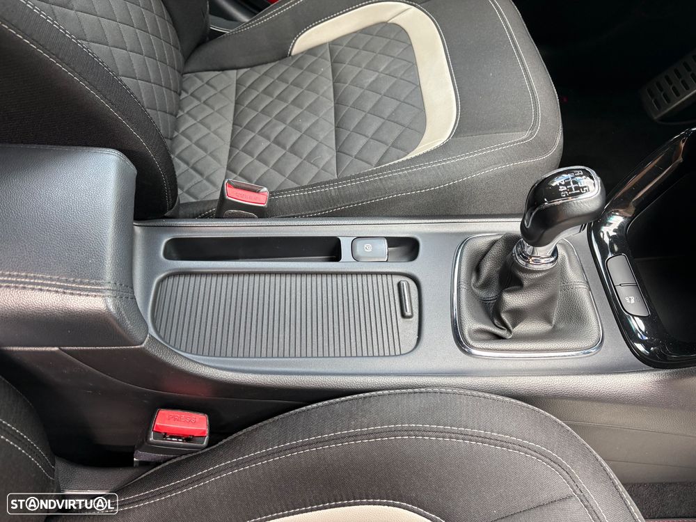 Kia Ceed 1.6 CRDi GT Line - 14