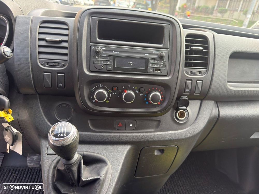 Renault Trafic 2.0 dCi L2H2 1.2T - 8