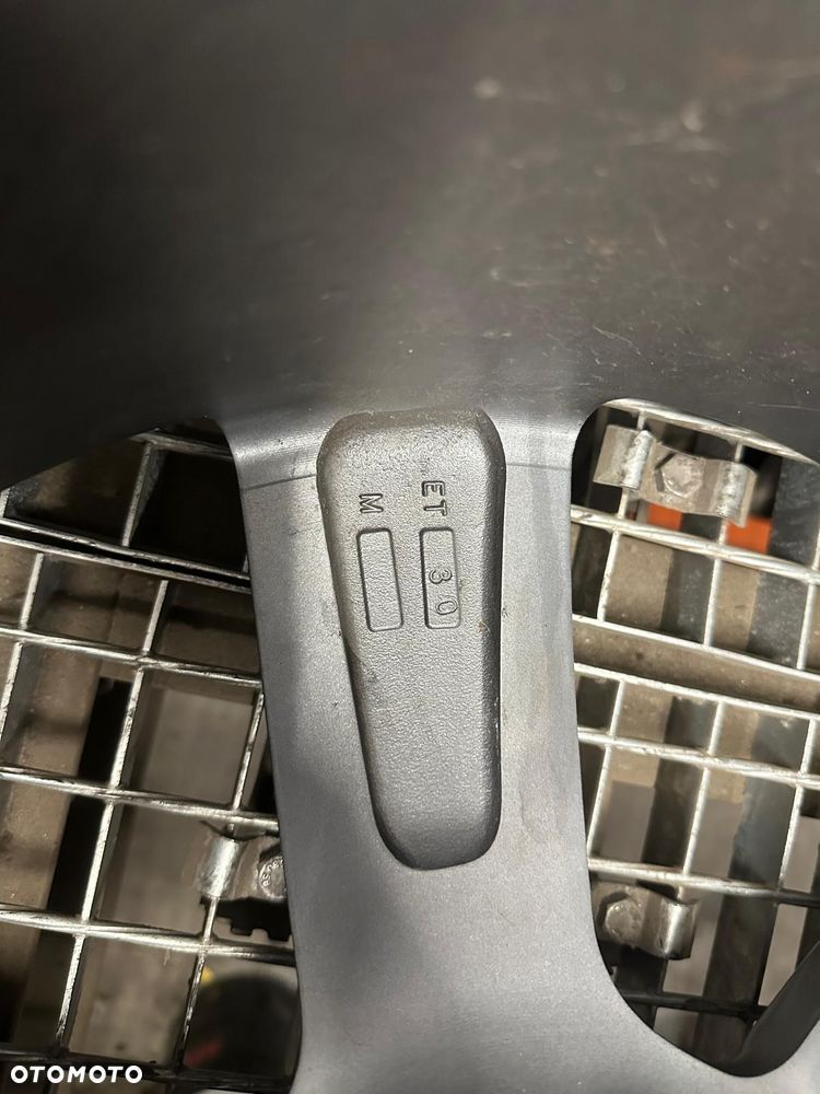 Felgi Audi A4, A6, A8 - 5