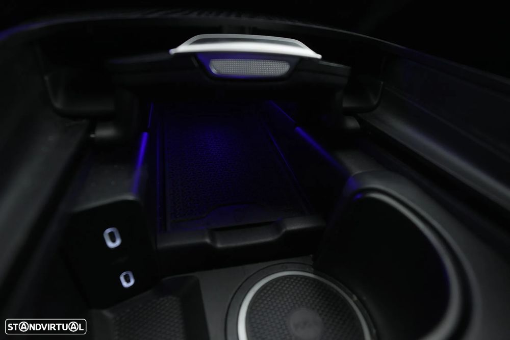 Mercedes-Benz E 220 d 9G-TRONIC Edition AVANTGARDE - 26