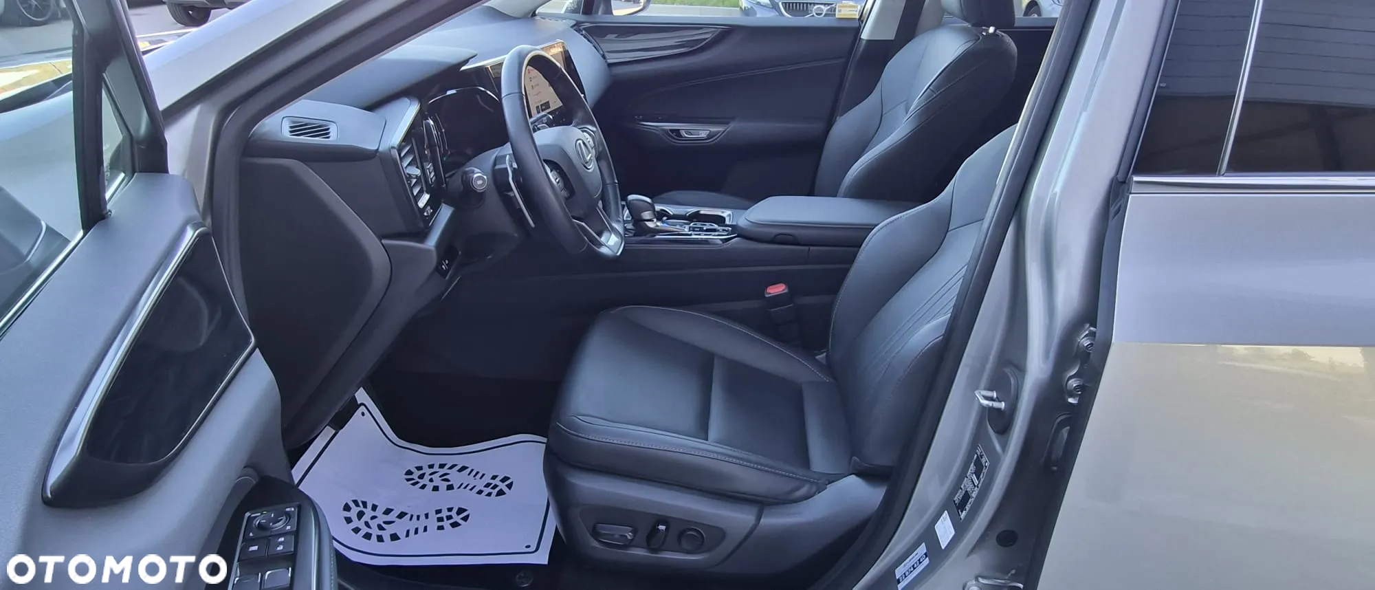 Lexus NX - 15