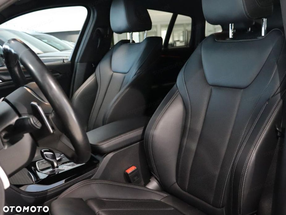 BMW X4 - 4