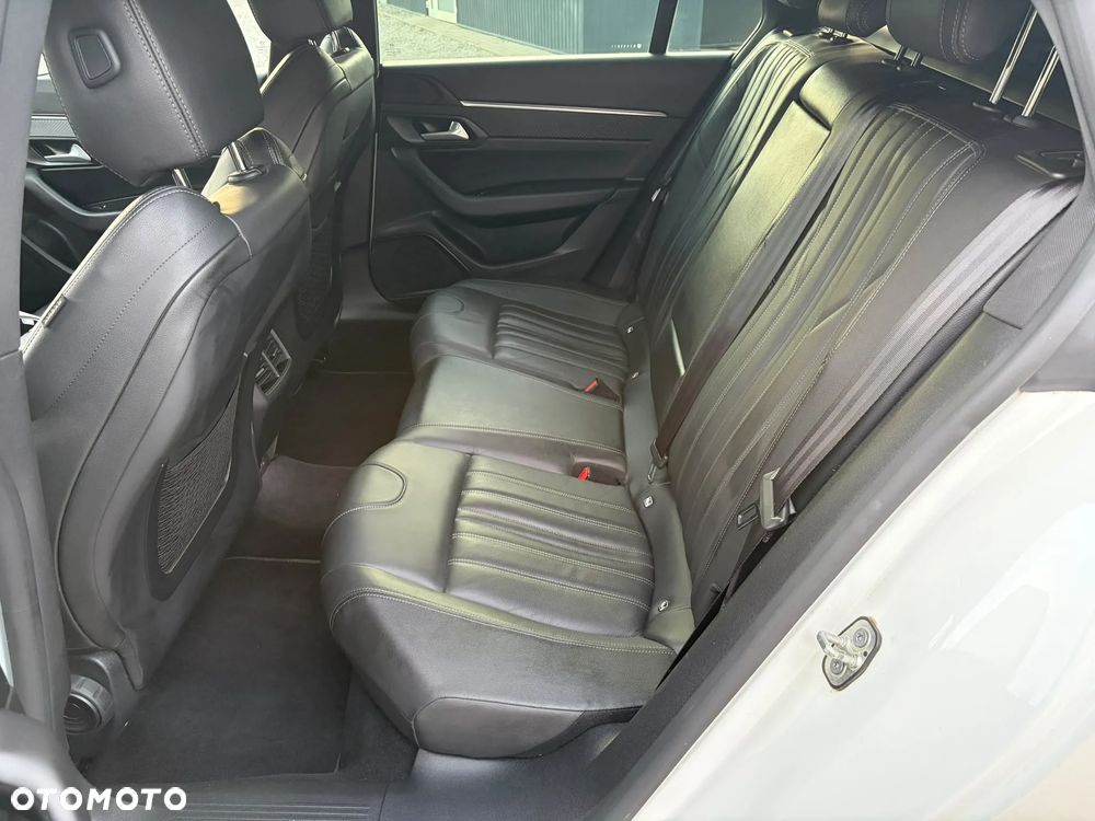 Peugeot 508 PureTech 180 EAT8 Allure Pack - 24
