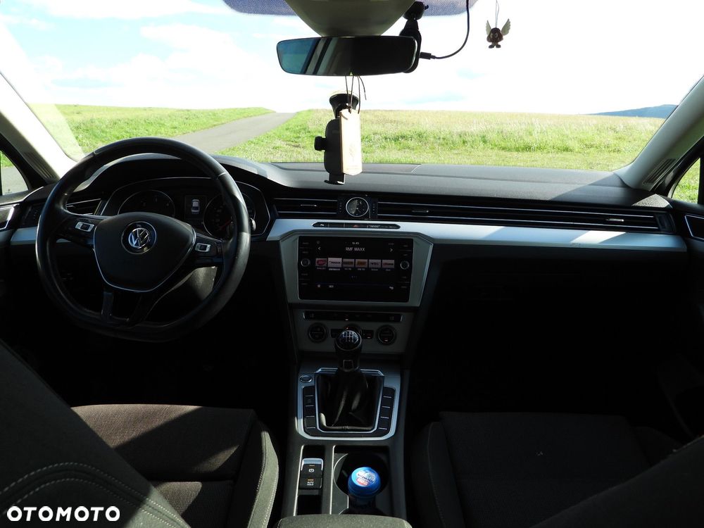 Volkswagen Passat 2.0 TDI BMT Comfortline - 1