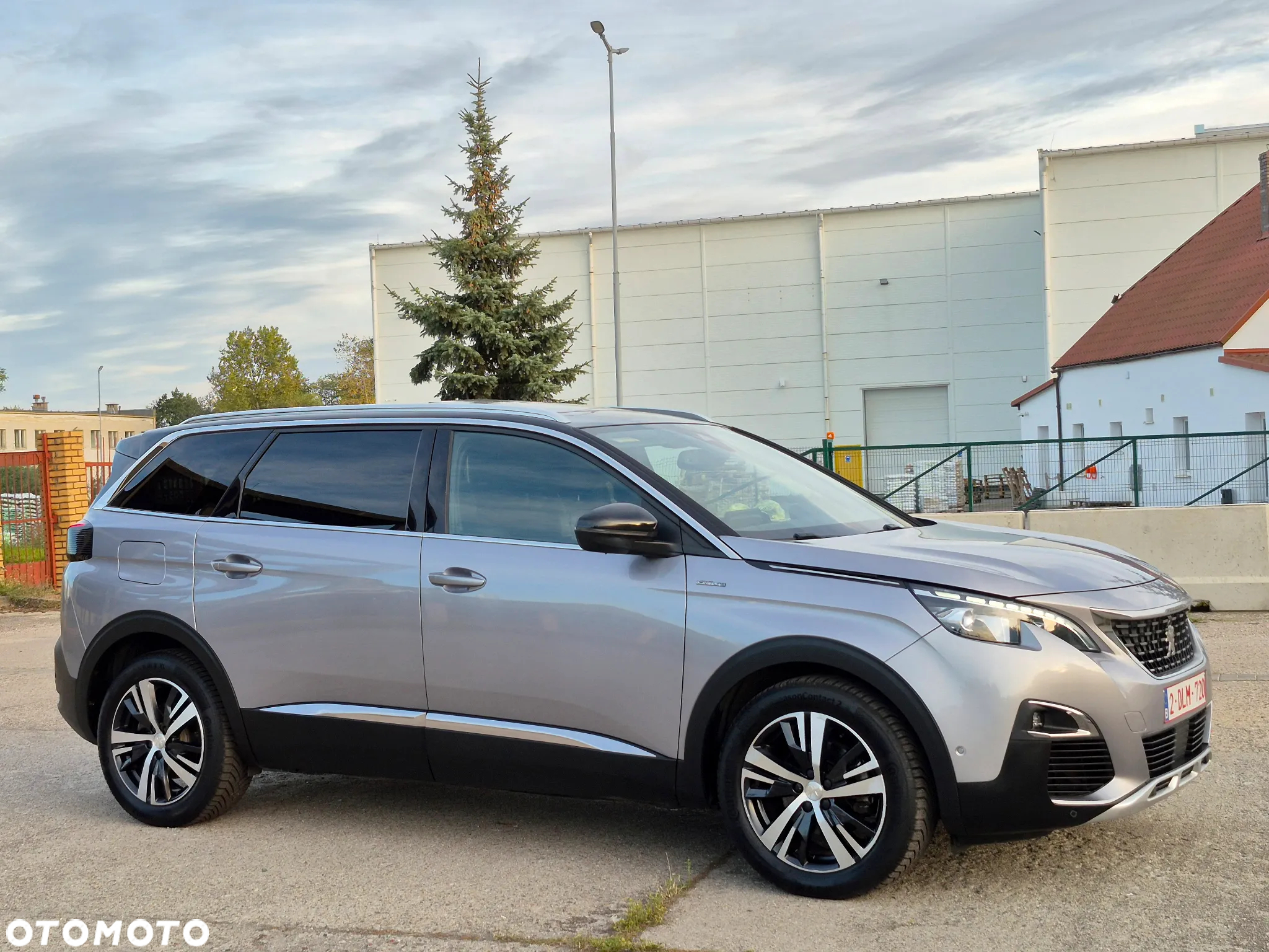 Peugeot 5008 - 6