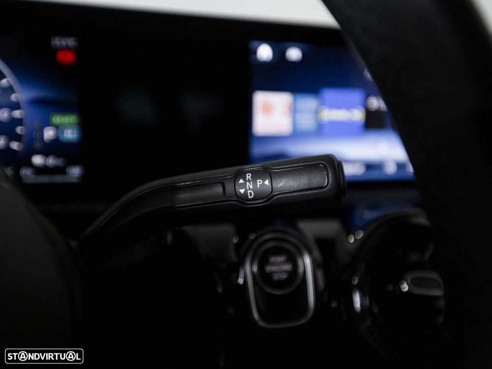 Mercedes-Benz A 250 e - 18