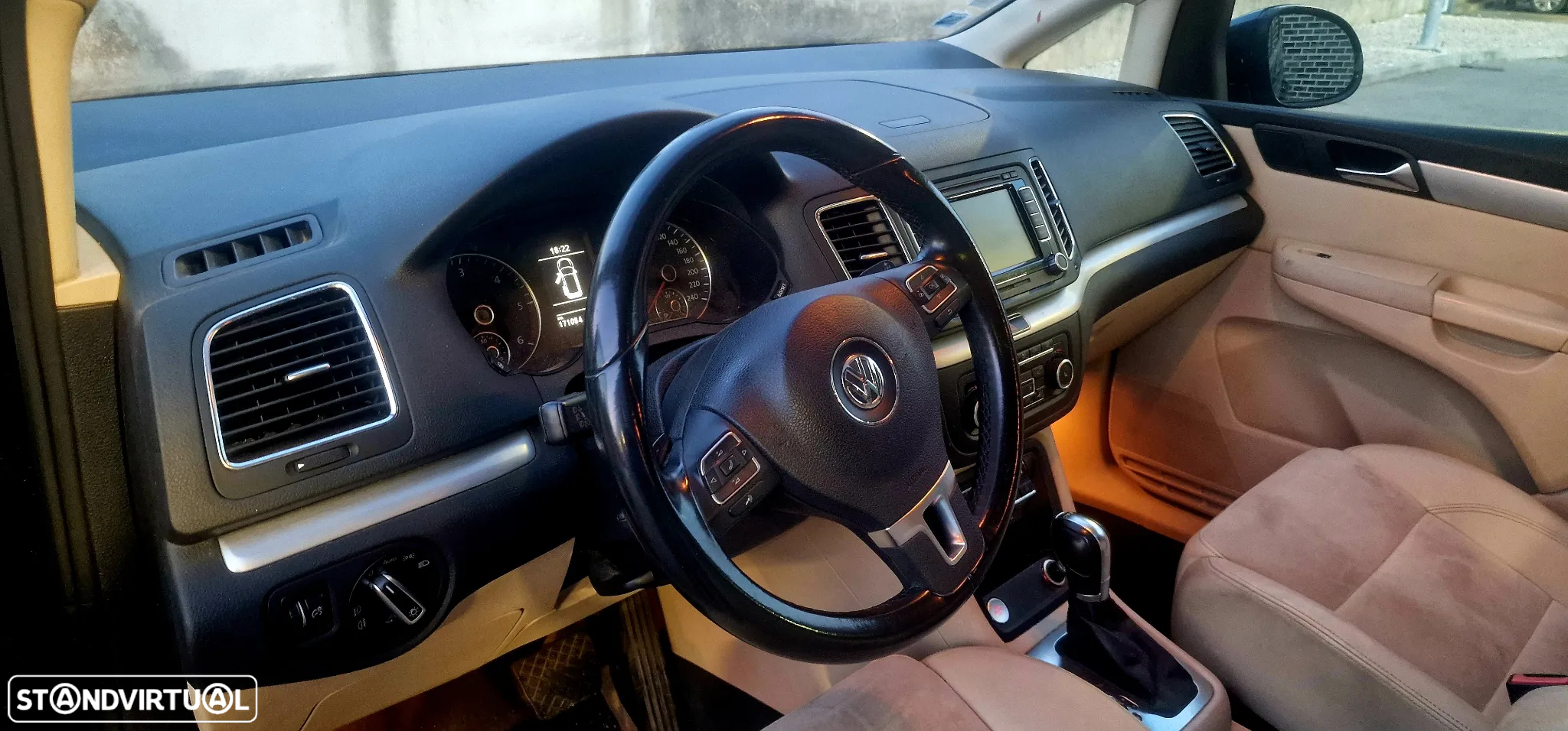VW Sharan 2.0 TDI Highline DSG - 21