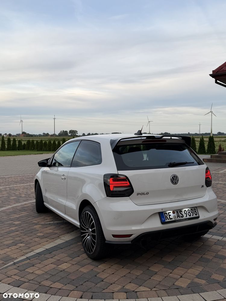 Volkswagen Polo - 3