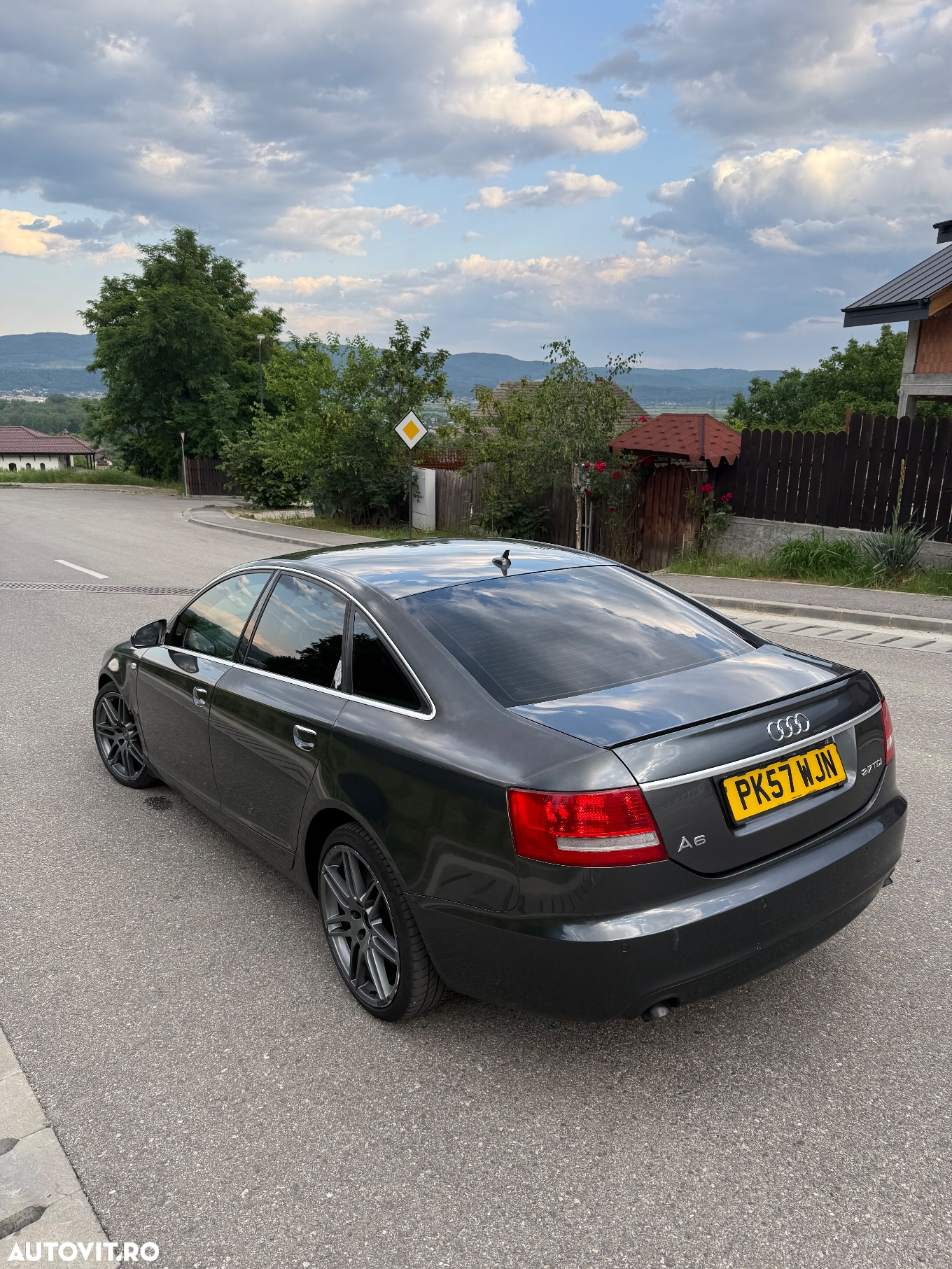 Audi A6 2.7 TDI DPF quattro Aut - 4