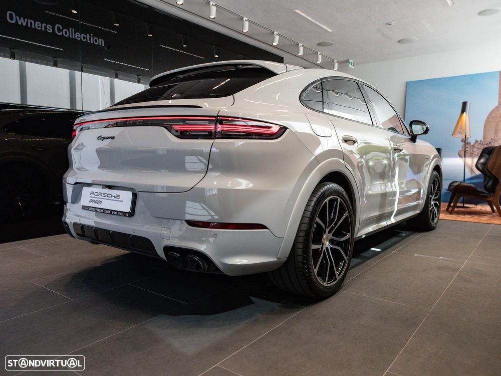 Porsche Cayenne Coupé E-Hybrid Platinum Edition - 11