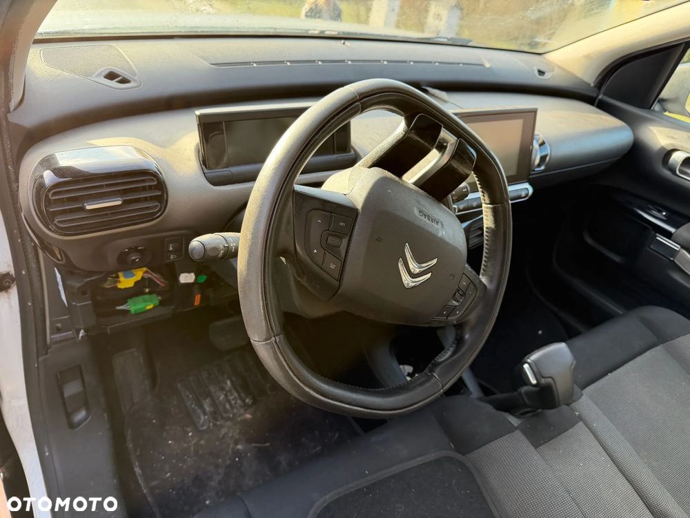 Przekładka Anglika UK -> EU Citroen C4 Cactus - 2
