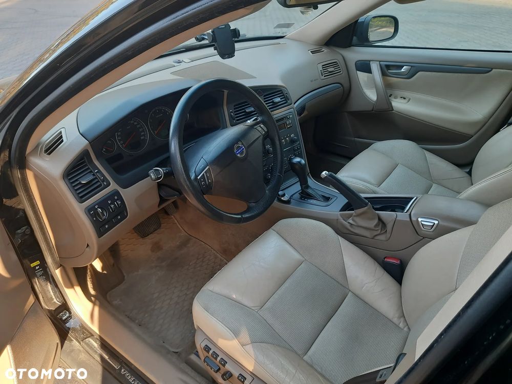 Volvo S60 2.4 Kinetic - 7