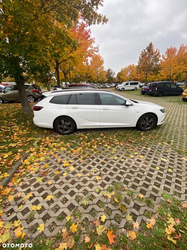 Opel Insignia Sports Tourer 1.6 Diesel Exclusive - 3
