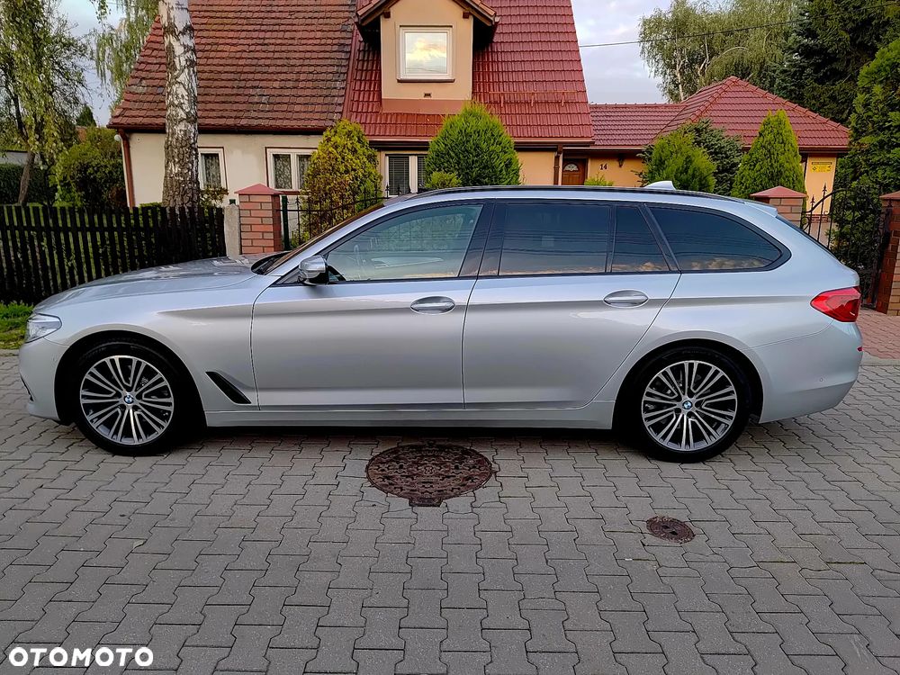 BMW Seria 5 520d Sport Line sport - 36