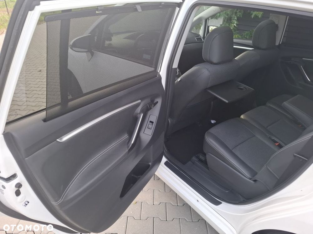 Toyota Verso 1.8 Premium MS - 22