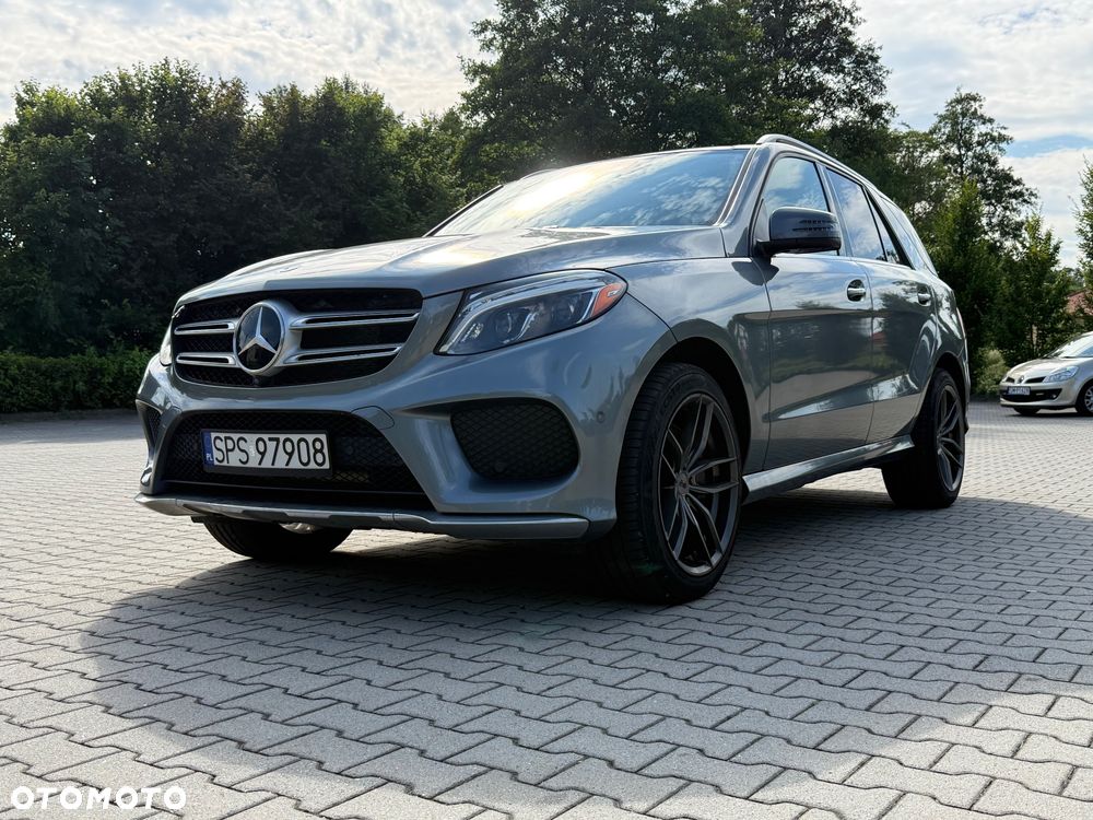 Mercedes-Benz GLE - 19