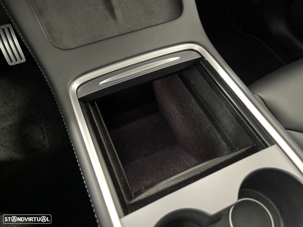 Tesla Model Y Performance Dual Motor AWD - 48