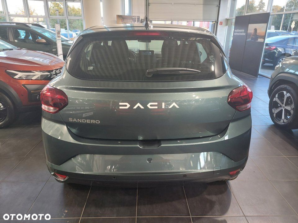 Dacia Sandero - 3