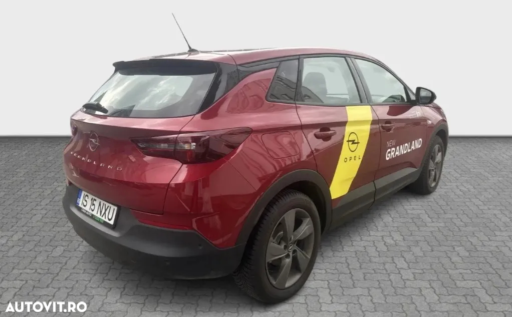 Opel Grandland 1.2 Turbo START/STOP Business Edition - 3