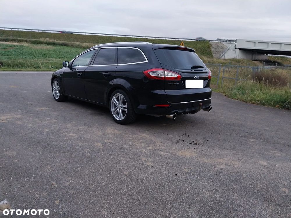 Ford Mondeo 2.0 EcoBoost Titanium X - 3