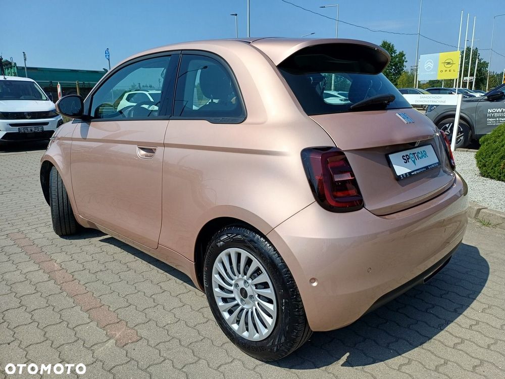 Fiat 500e - 4