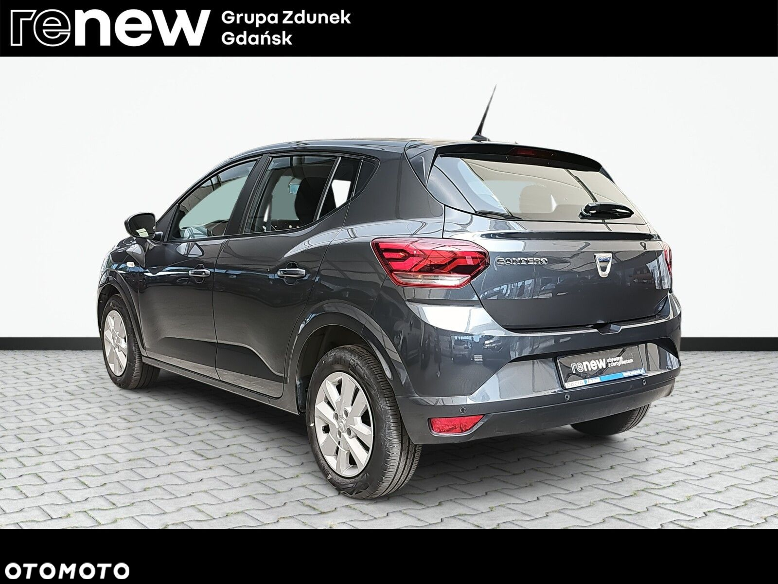 Dacia Sandero - 8