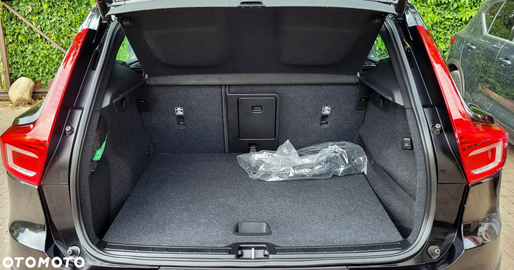 Volvo XC 40 - 24