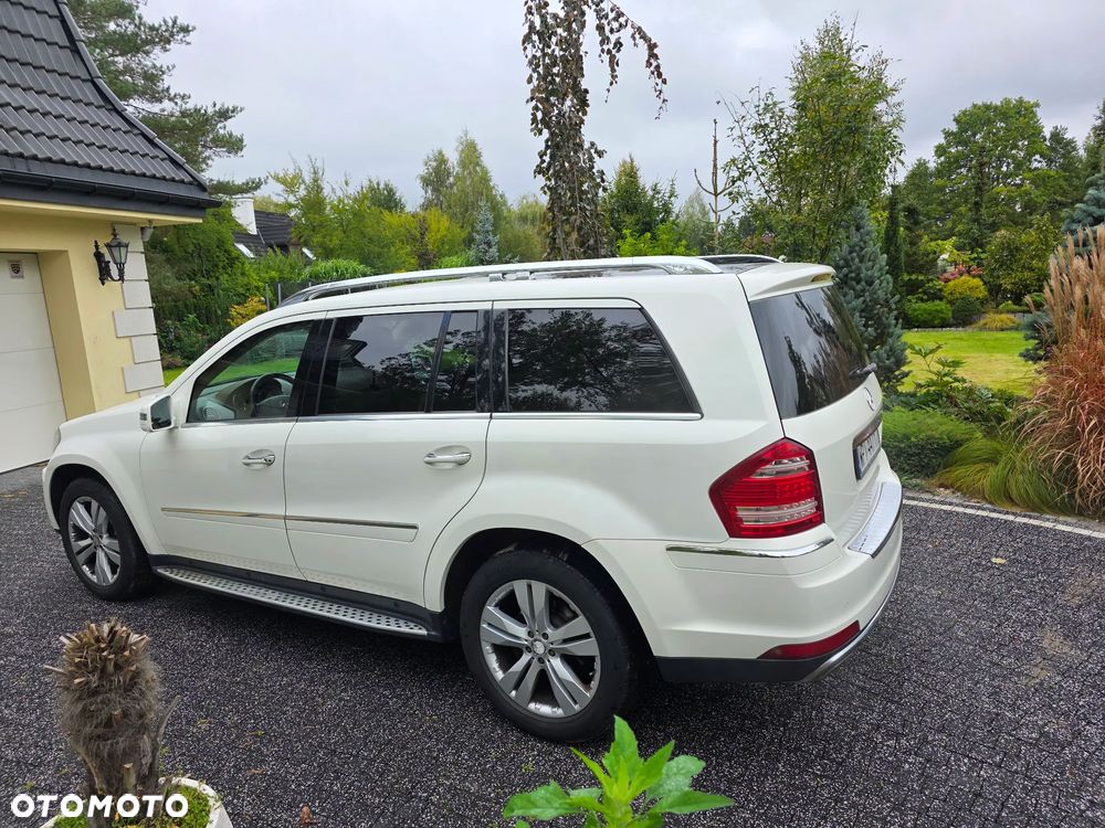 Mercedes-Benz GL 450 - 7