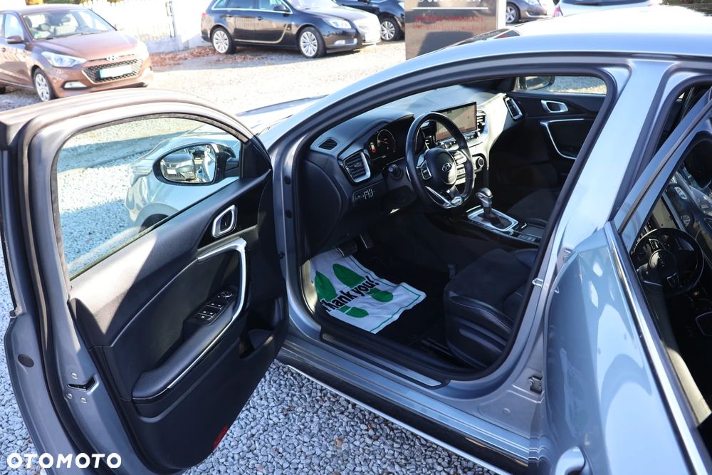 Kia ProCeed 1.5 T-GDI DCT7 OPF GT LINE - 10