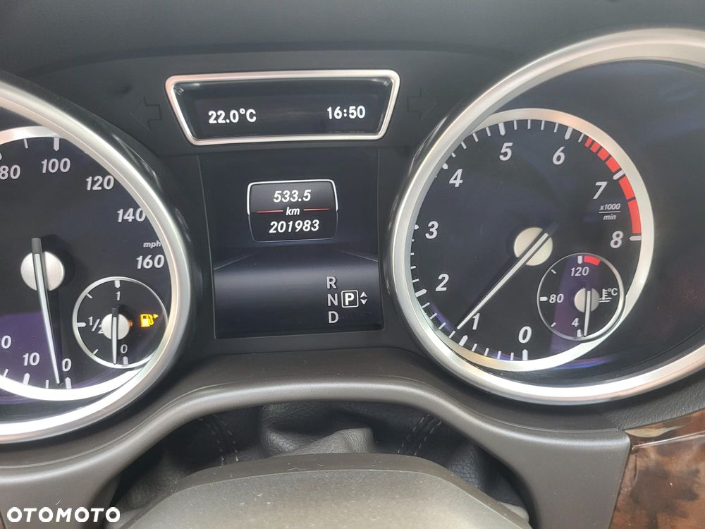 Mercedes-Benz GL - 16