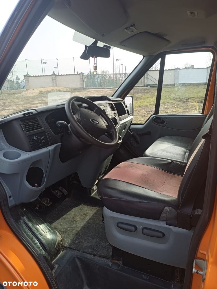 Ford Transit - 5