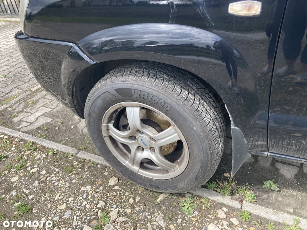 Hyundai Tucson - 2