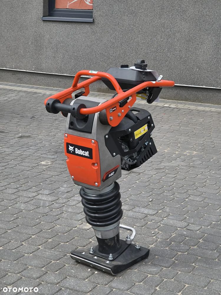 Bobcat R60 Power - 4