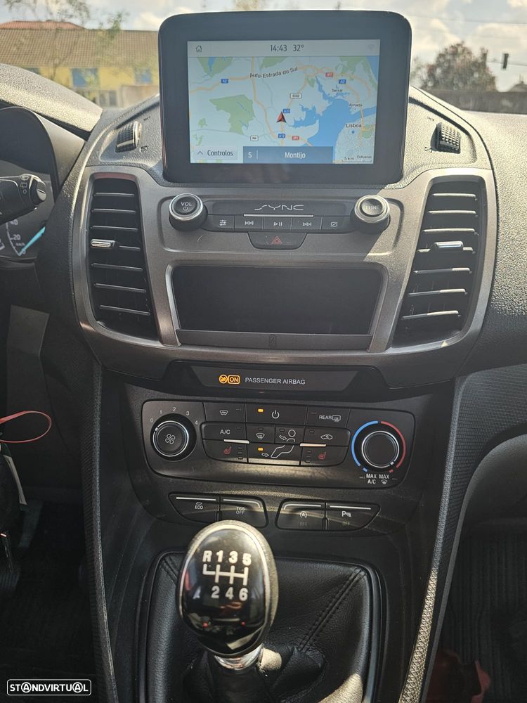 Ford Transit Connect - 10