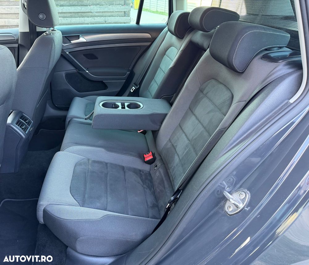 VOLKSWAGEN Golf 2020 — imagine 7