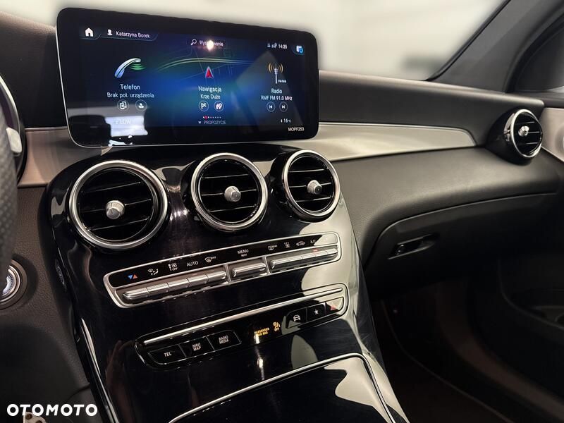 Mercedes-Benz GLC 300 e 4-Matic - 15